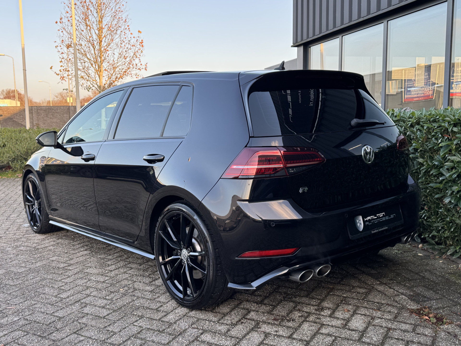 Volkswagen Golf 7,5 R R20 2.0 TSI 300pk 4Motion DSG / Aut. 49380699-4.jpg | Hamilton Automobielen