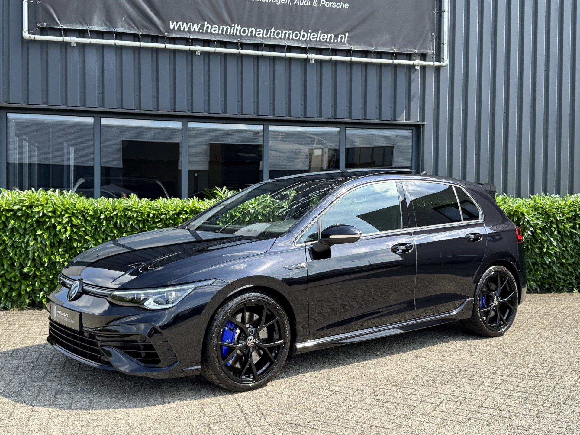 Volkswagen Golf 8 R Performance 2.0 TSI 320pk 4Motion DSG / Aut. 52150180-2.jpg | Hamilton Automobielen