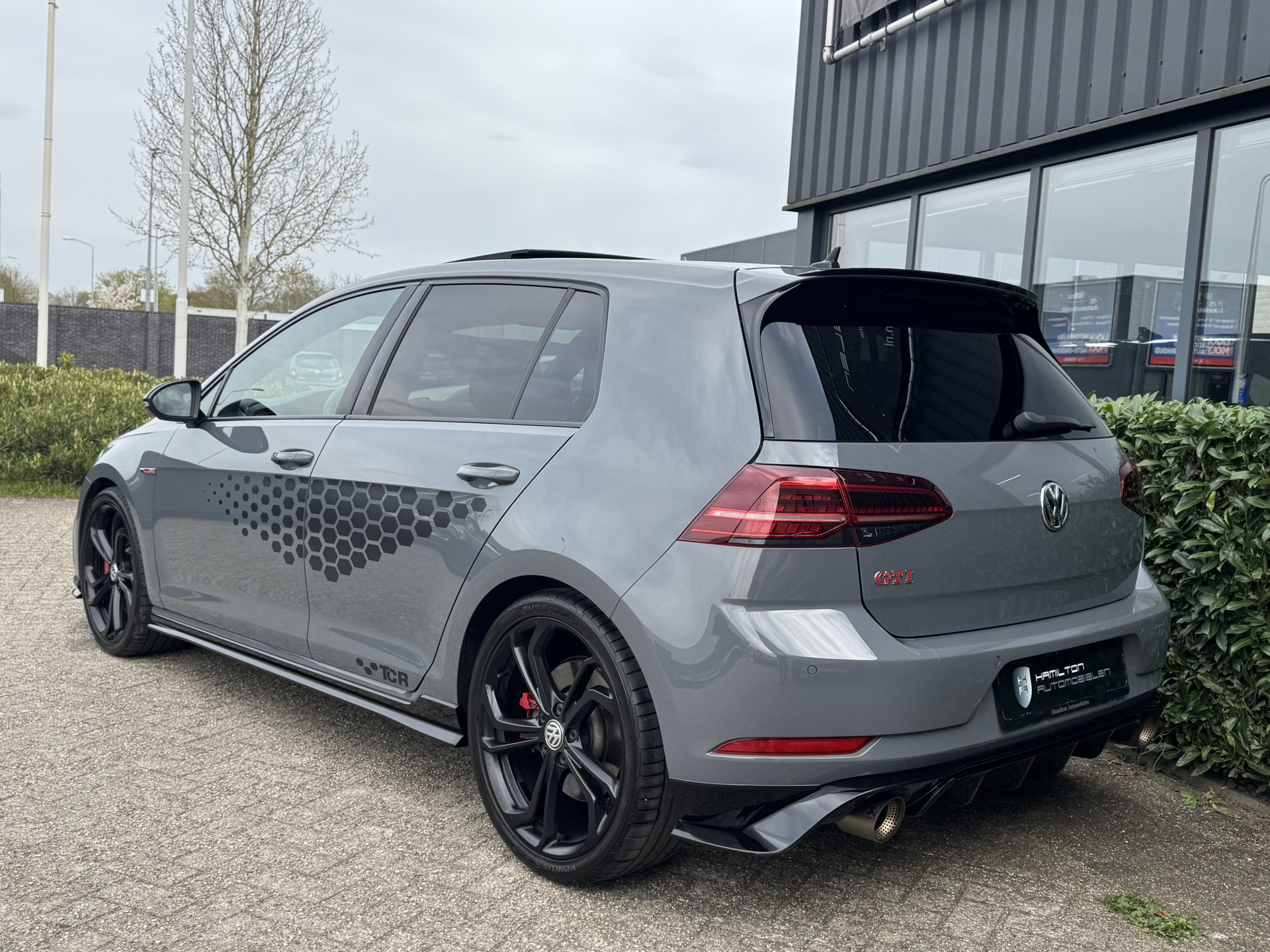 Volkswagen Golf 7,5 GTI TCR 2.0 TSI 290pk DSG / Aut. 52649323-4.jpg | Hamilton Automobielen