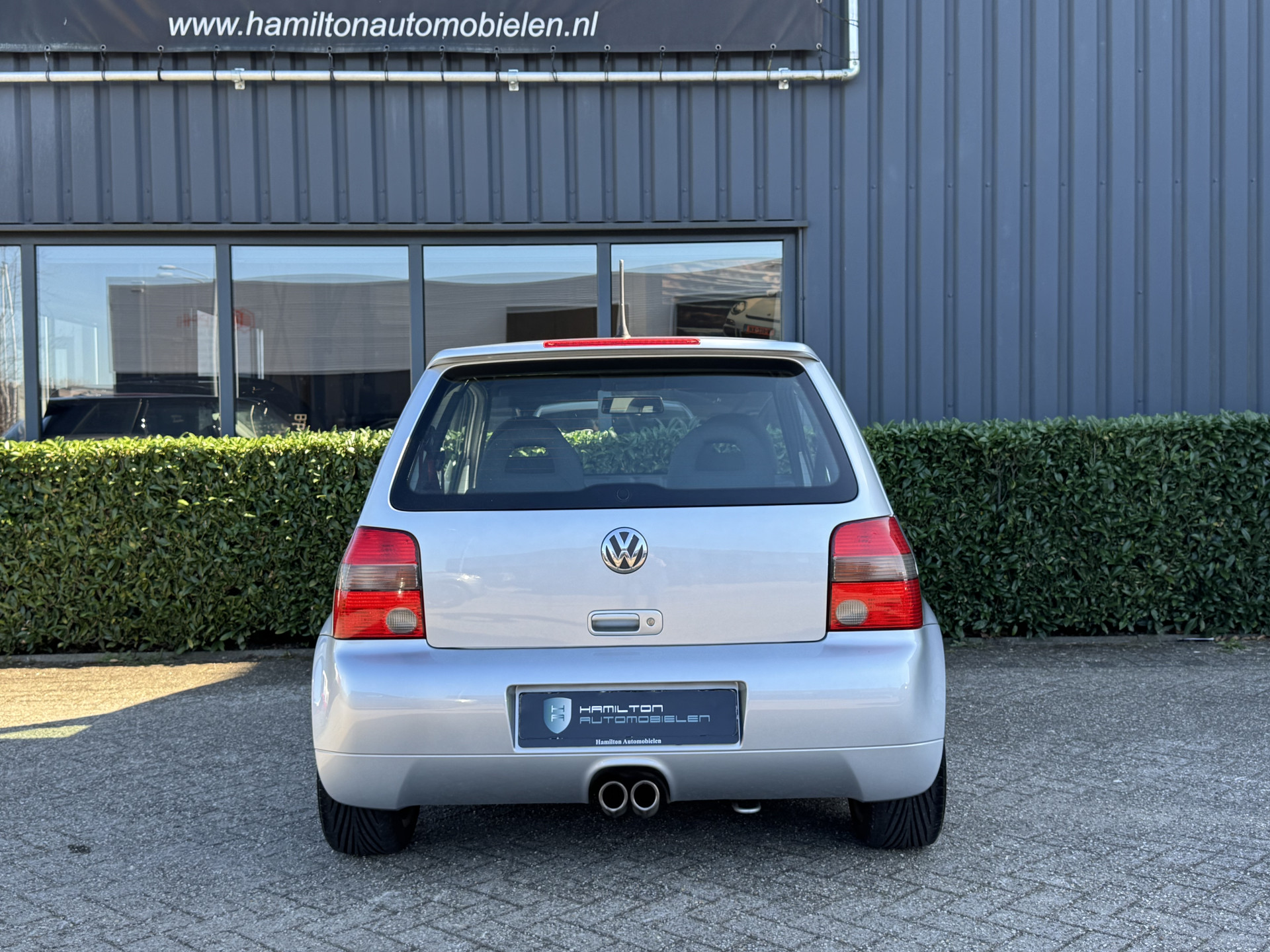 52650751-21.jpg