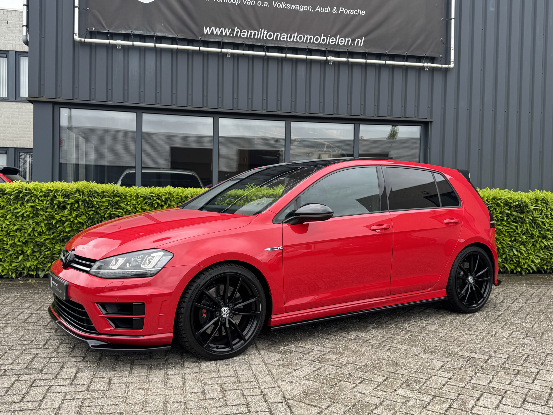 Volkswagen Golf 7 R 2.0 TSI 301pk 4Motion DSG / Aut. 53453598-2.jpg | Hamilton Automobielen