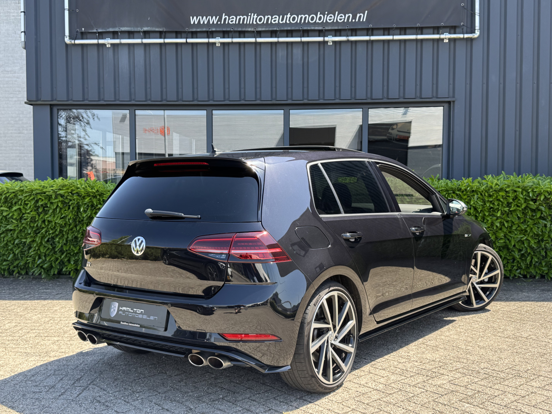 Volkswagen Golf 7,5 R Performance 2.0 TSI 301pk 4Motion DSG / Aut. 53782968-1.jpg | Hamilton Automobielen