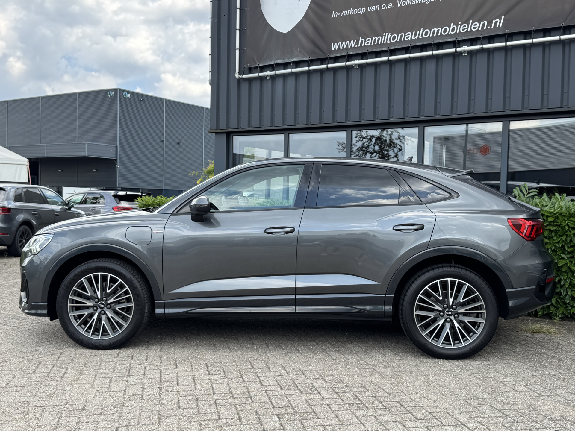Audi Q3 Sportback 45 TFSI e 245pk S Edition Aut. 54698815-3.jpg | Hamilton Automobielen