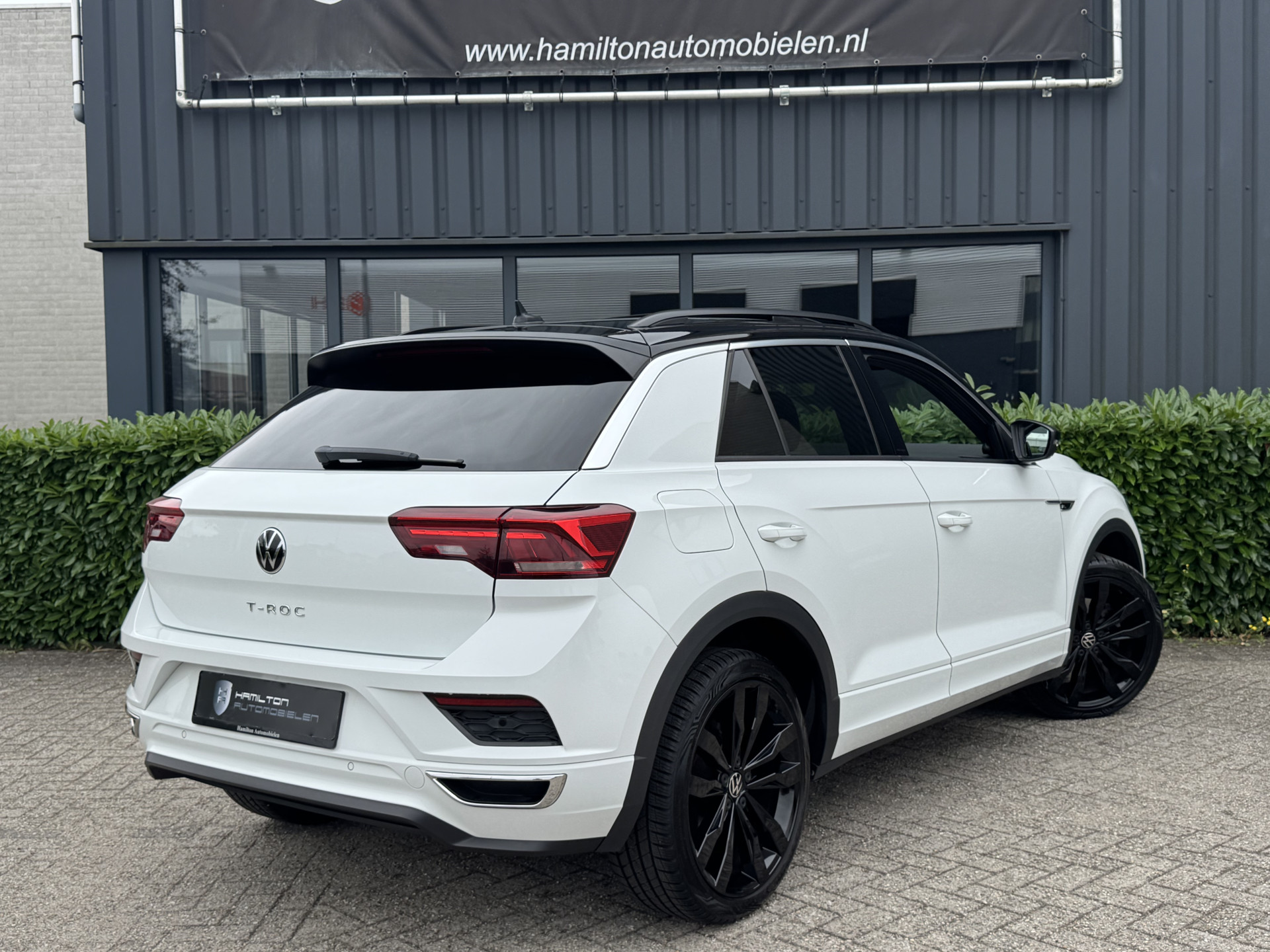 Volkswagen T-Roc 1.5 TSI 150pk R-Line DSG / Aut. 54723055-1.jpg | Hamilton Automobielen