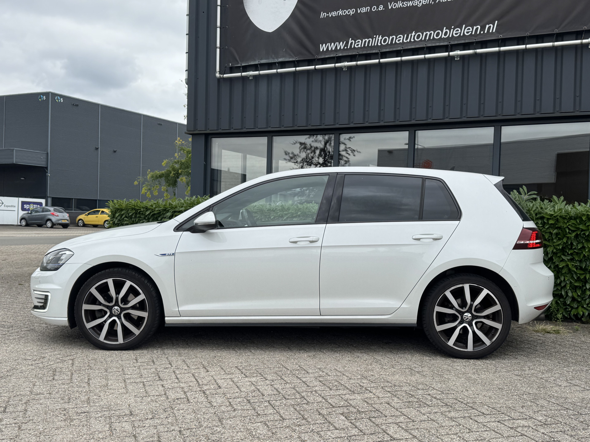 Volkswagen Golf 7 GTE 1.4 TSI 204pk Hybride 54857733-3.jpg | Hamilton Automobielen