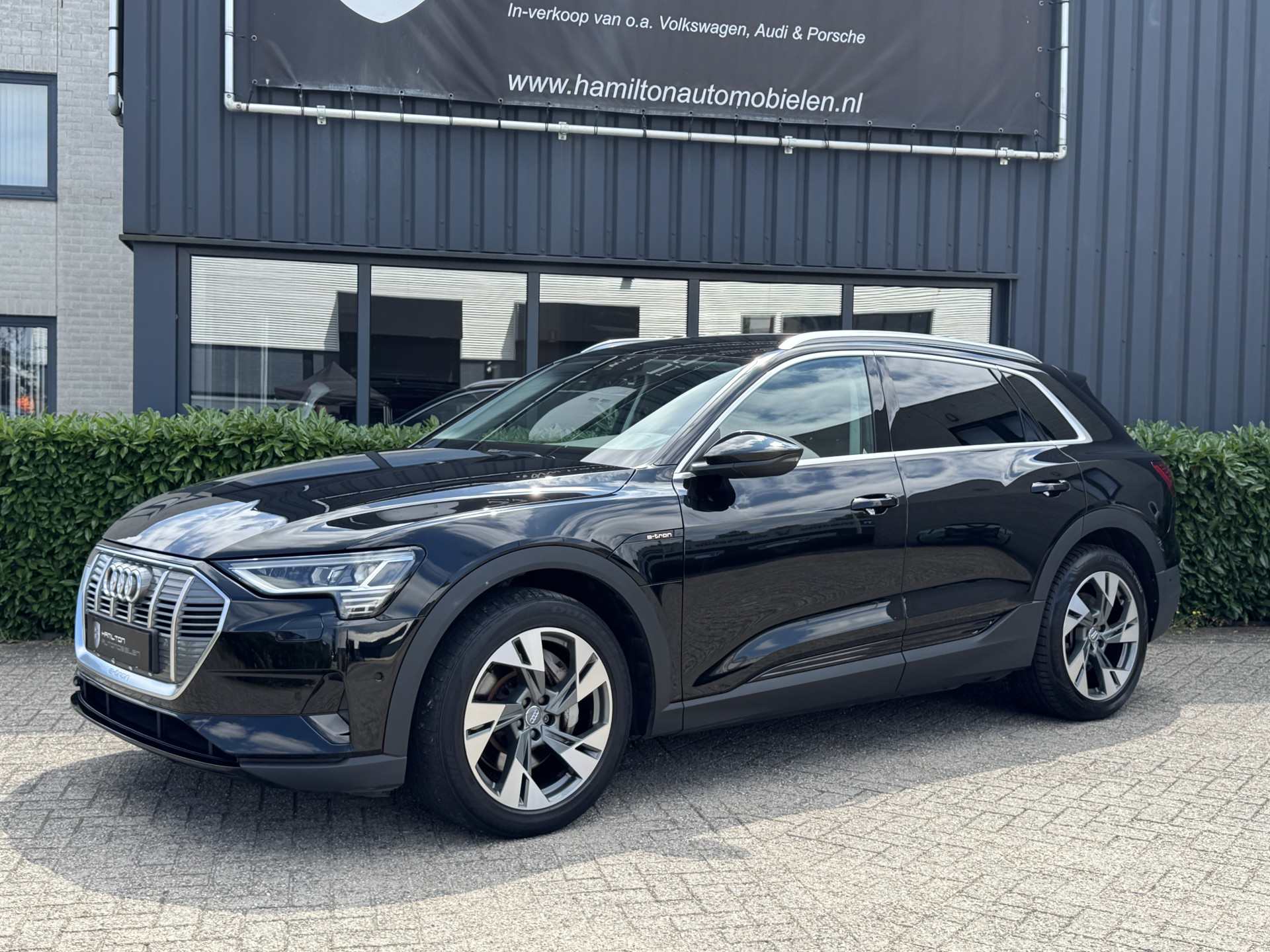 Audi e-tron e-tron 55 408pk quattro 95 kWh 54871735-2.jpg | Hamilton Automobielen