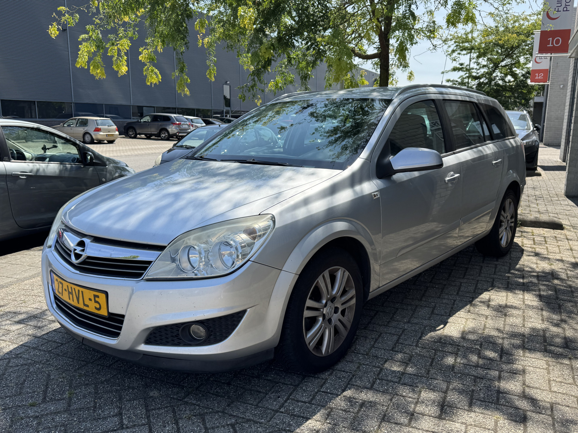 Opel Astra Wagon 1.6 Cosmo 54922611-1.jpg | Hamilton Automobielen