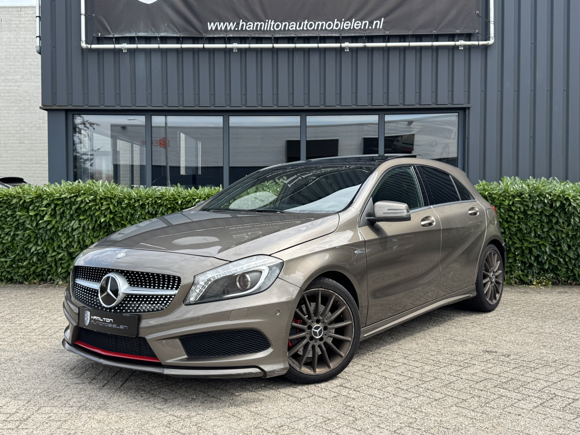 Mercedes-Benz A-Klasse 250 AMG 211pk Aut. Sport Ambition 54928320-0.jpg | Hamilton Automobielen