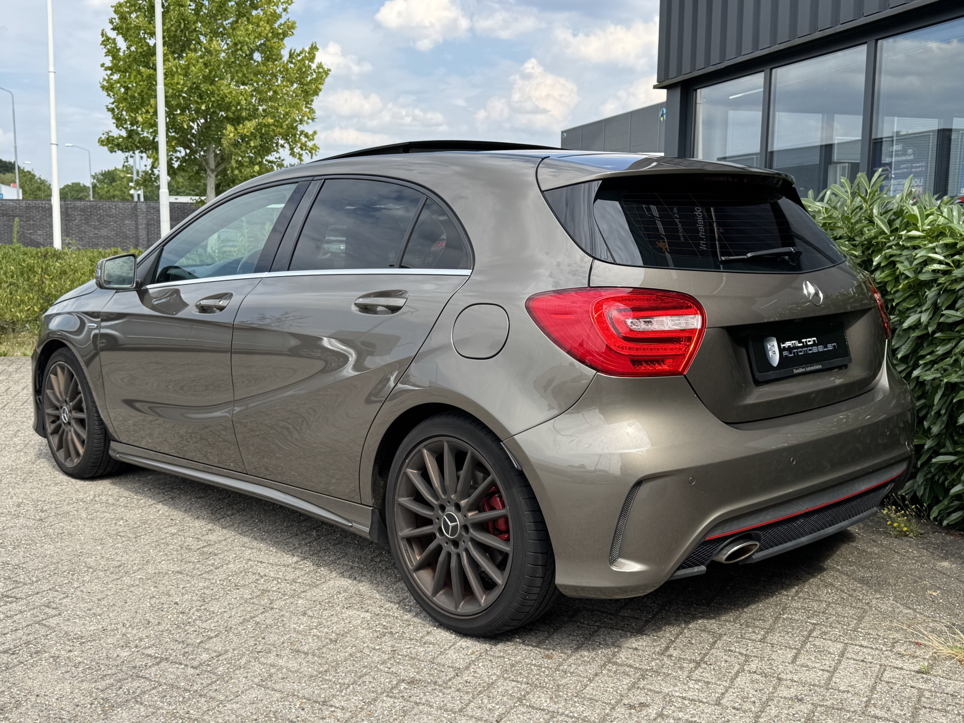 Mercedes-Benz A-Klasse 250 AMG 211pk Aut. Sport Ambition 54928320-4.jpg | Hamilton Automobielen