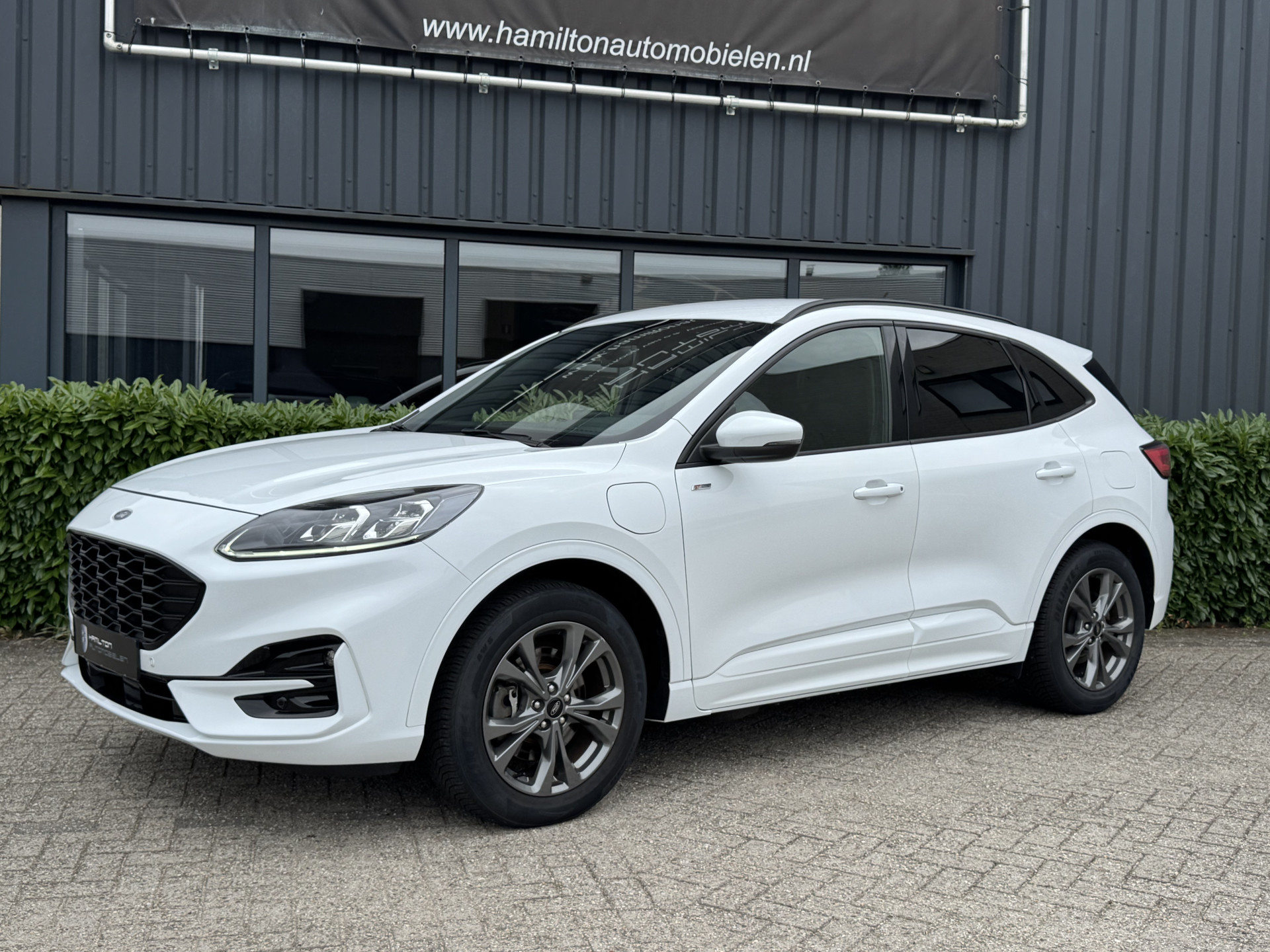 Ford Kuga 2.5 PHEV ST-Line 55452518-2.jpg | Hamilton Automobielen