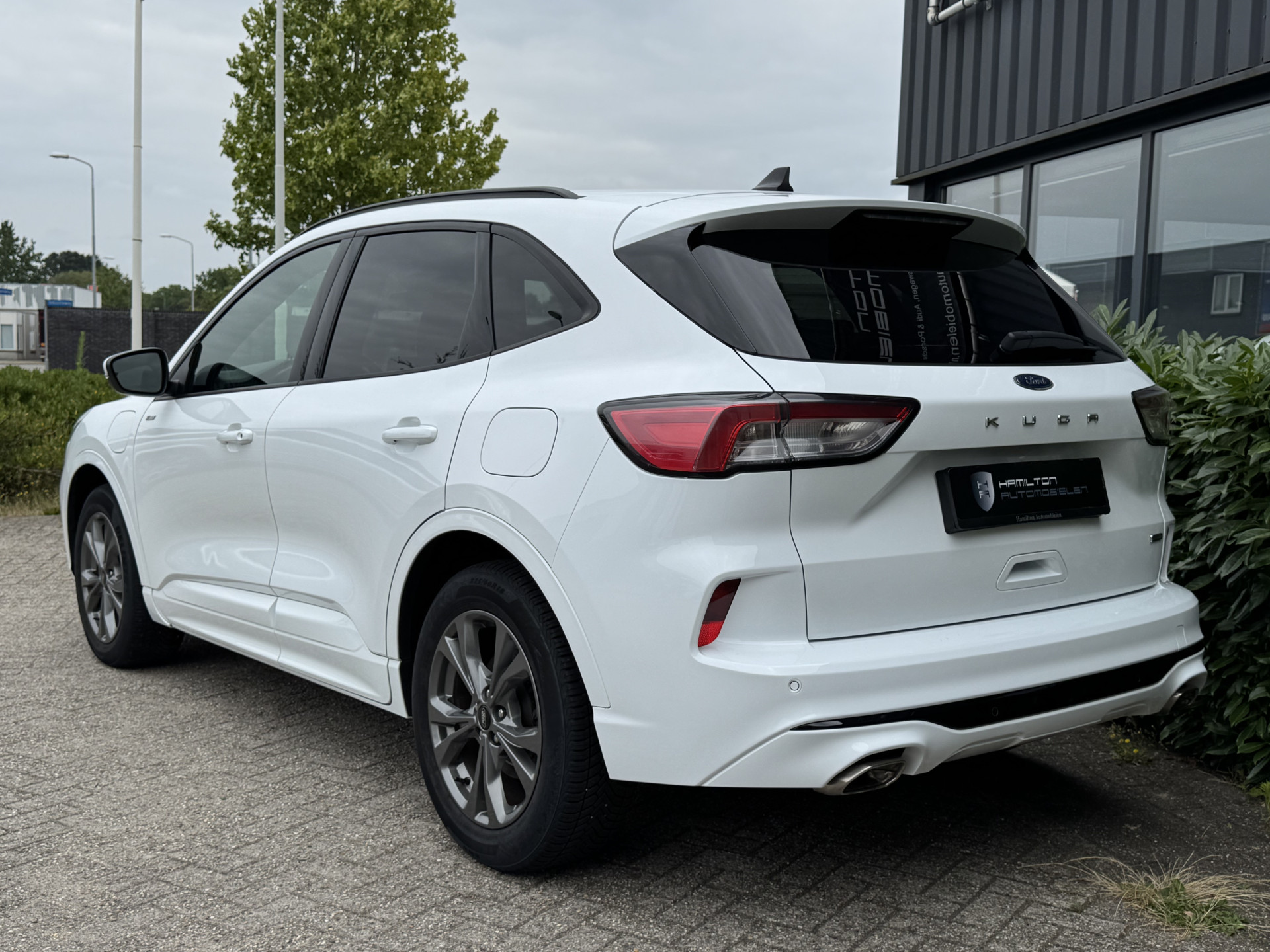 Ford Kuga 2.5 PHEV ST-Line 55452518-4.jpg | Hamilton Automobielen