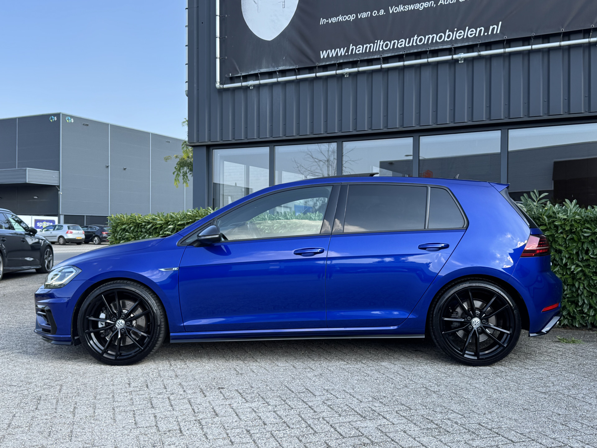 Volkswagen Golf 7,5 R 2.0 TSI 301pk 4Motion DSG/ Aut. 56234611-3.jpg | Hamilton Automobielen