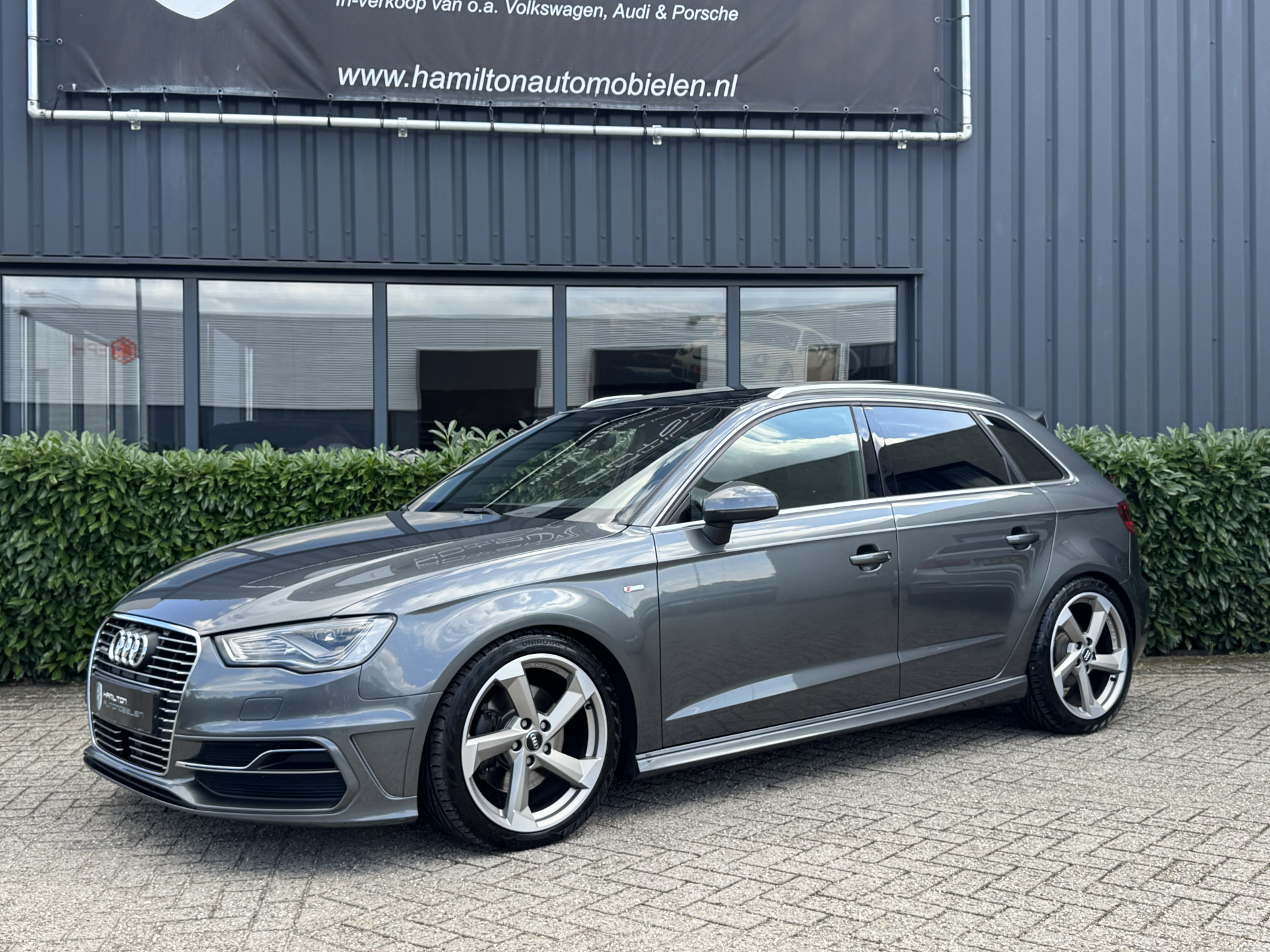 Audi A3 Sportback 1.4 e-tron PHEV S-Tronic S-line Ambition Pro Line plus 56420818-2.jpg | Hamilton Automobielen