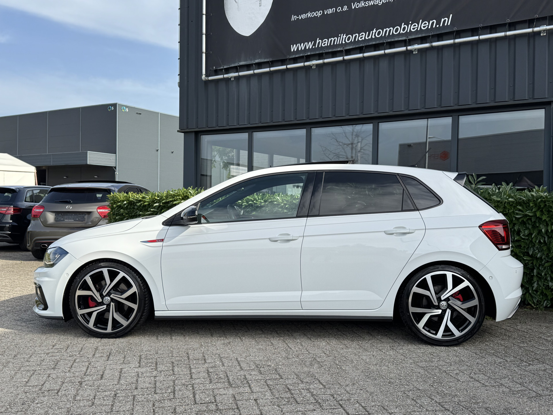 Volkswagen Polo GTI 2.0 TSI 200pk DSG / Aut. 56518839-3.jpg | Hamilton Automobielen