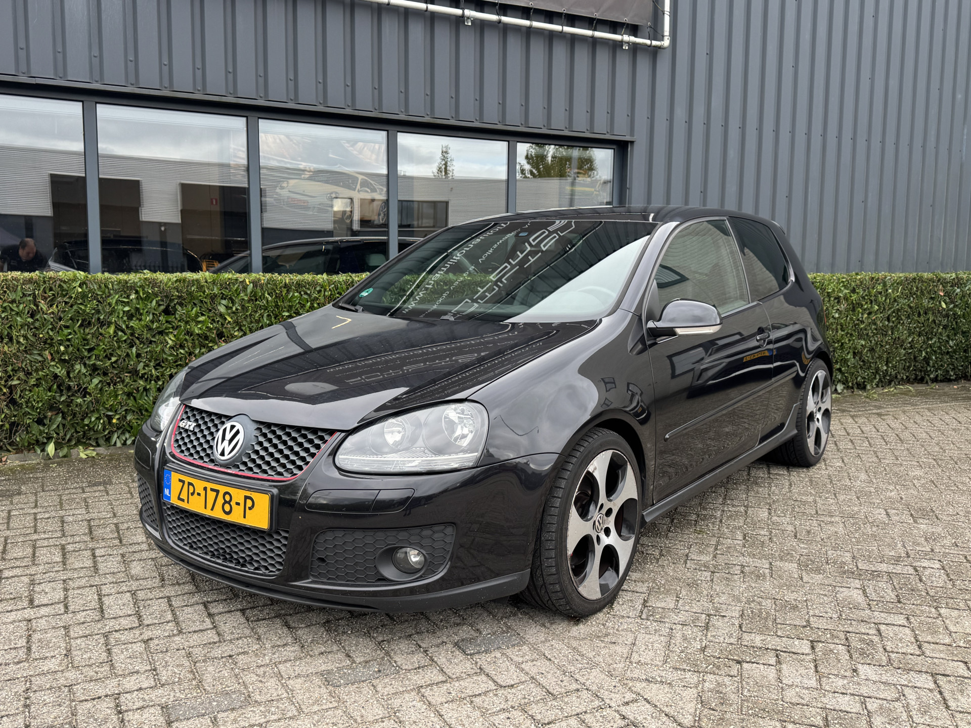 Volkswagen Golf 5 GTI 2.0 TFSI 200pk 56752358-1.jpg | Hamilton Automobielen