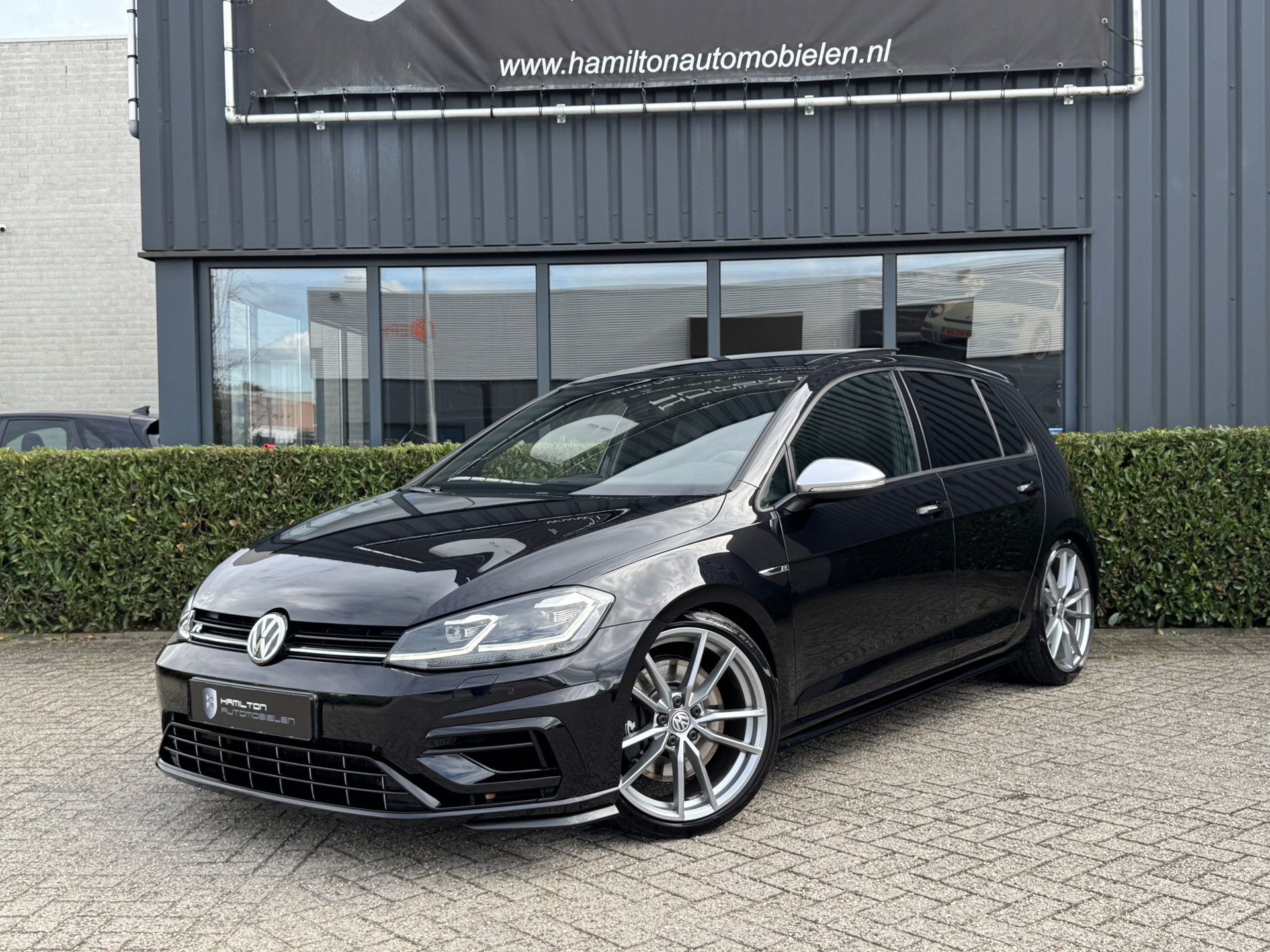 Volkswagen Golf 7,5 R 2.0 TSI 310pk 4Motion DSG / Aut. 57103998-0.jpg | Hamilton Automobielen