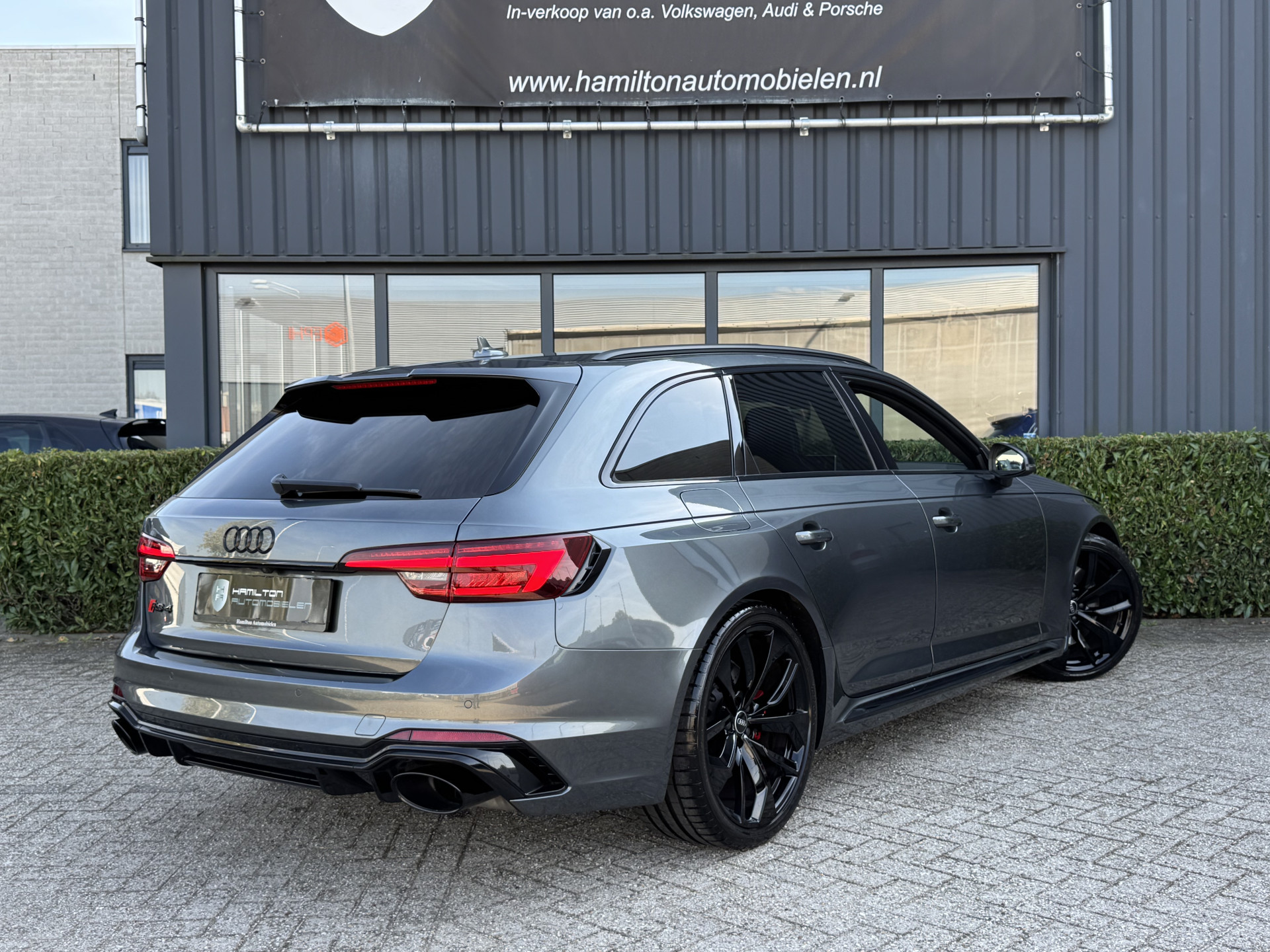 Audi RS4 Avant 2.9 V6 TFSI 451pk Quattro 57185371-1.jpg | Hamilton Automobielen