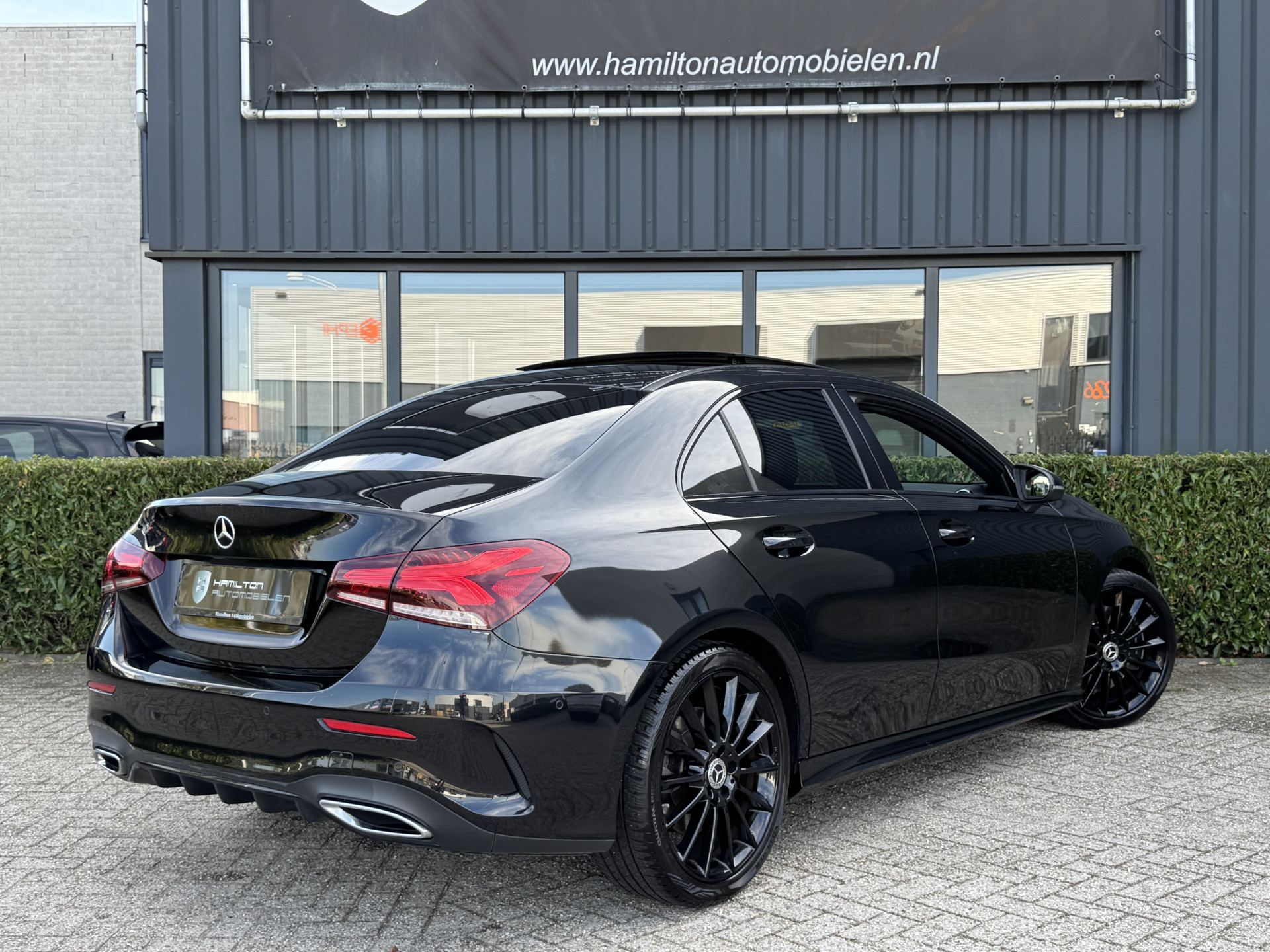 Mercedes-Benz A-Klasse A 250 AMG Limousine 225pk Aut. Premium Plus 57286737-1.jpg | Hamilton Automobielen