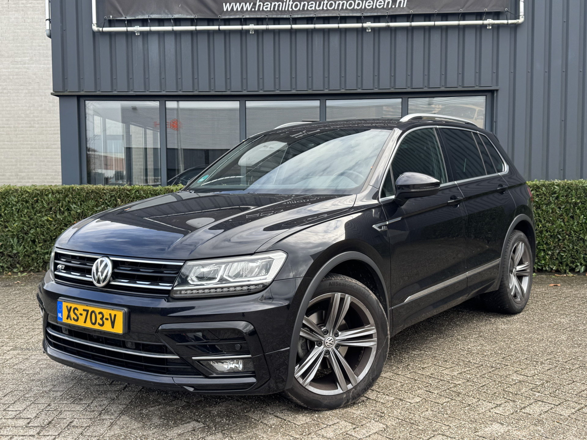 Volkswagen Tiguan 1.5 TSI 131pk R-Line Comfortline Business 57396610-0.jpg | Hamilton Automobielen