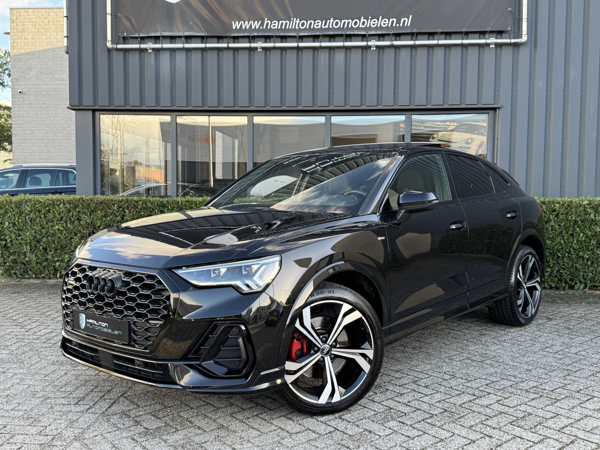 Audi Q3 Sportback 45 TFSI 230pk Quattro edition one S-Line 57521855-0.jpg | Hamilton Automobielen