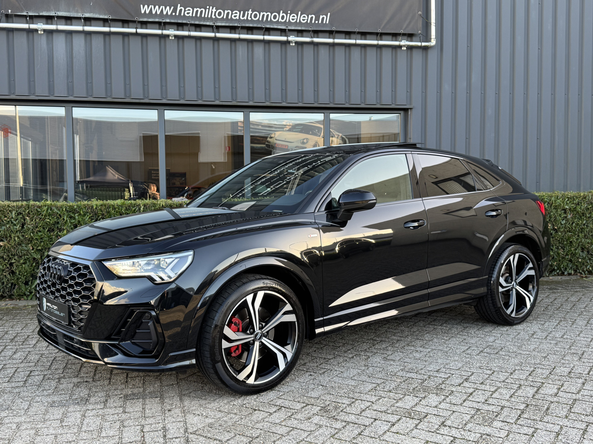 Audi Q3 Sportback 45 TFSI 230pk Quattro edition one S-Line 57521855-2.jpg | Hamilton Automobielen