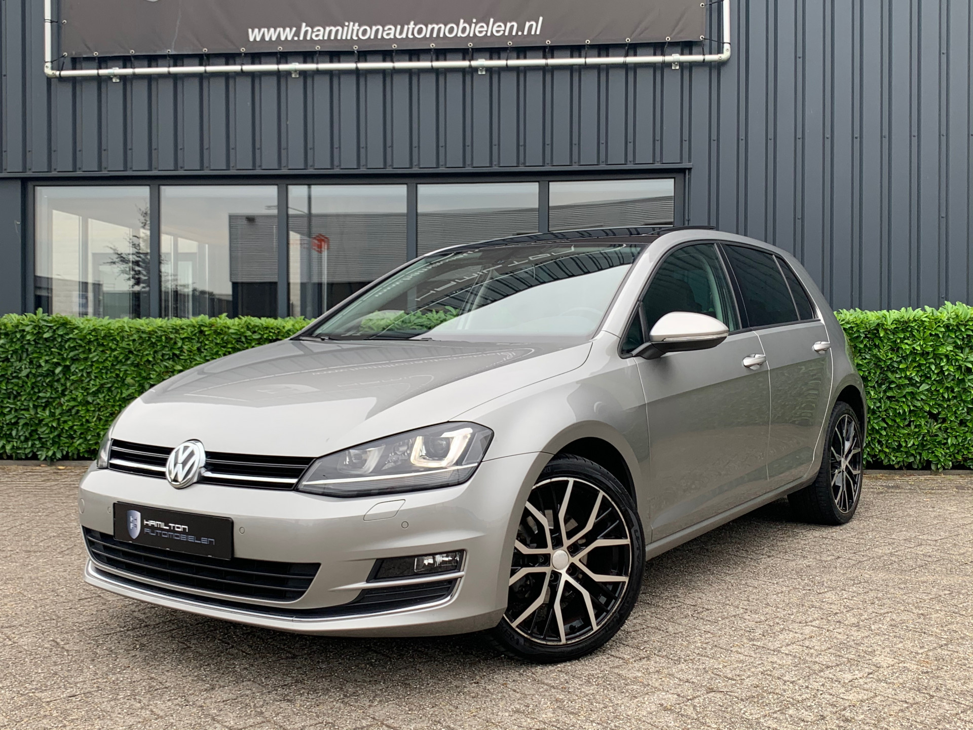 Bemiddelaar Lenen Ontwapening Volkswagen-Golf-7 1.4 TSI Highline 122pk DSG / Aut.-kopen in Eindhoven