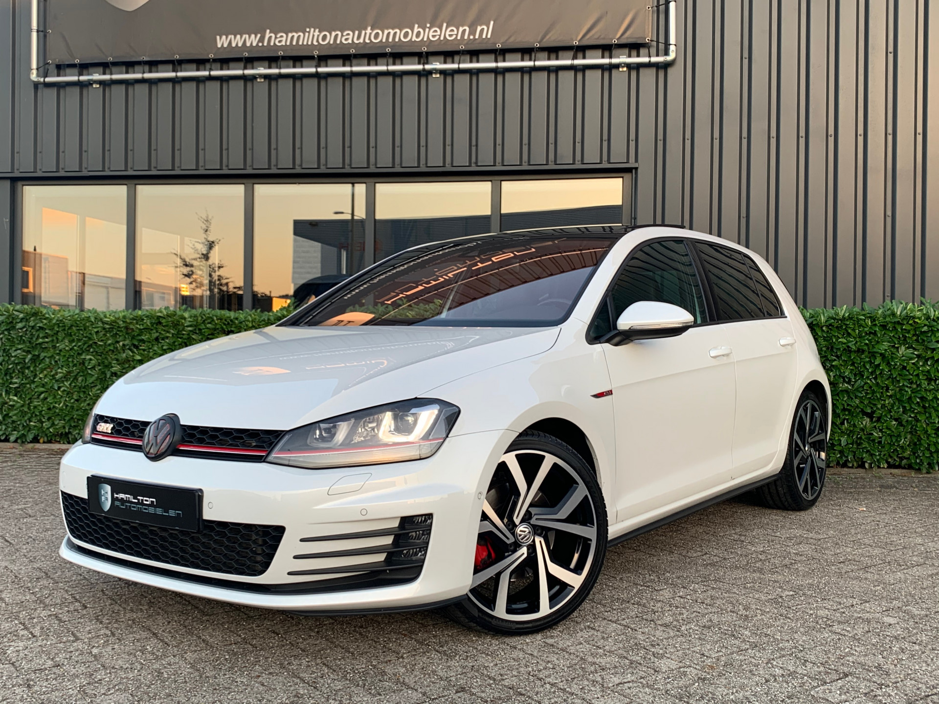 Gemeenten Centrum analyse Volkswagen-Golf-7 GTI 2.0 TSI 220pk DSG / Aut.-kopen in Eindhoven