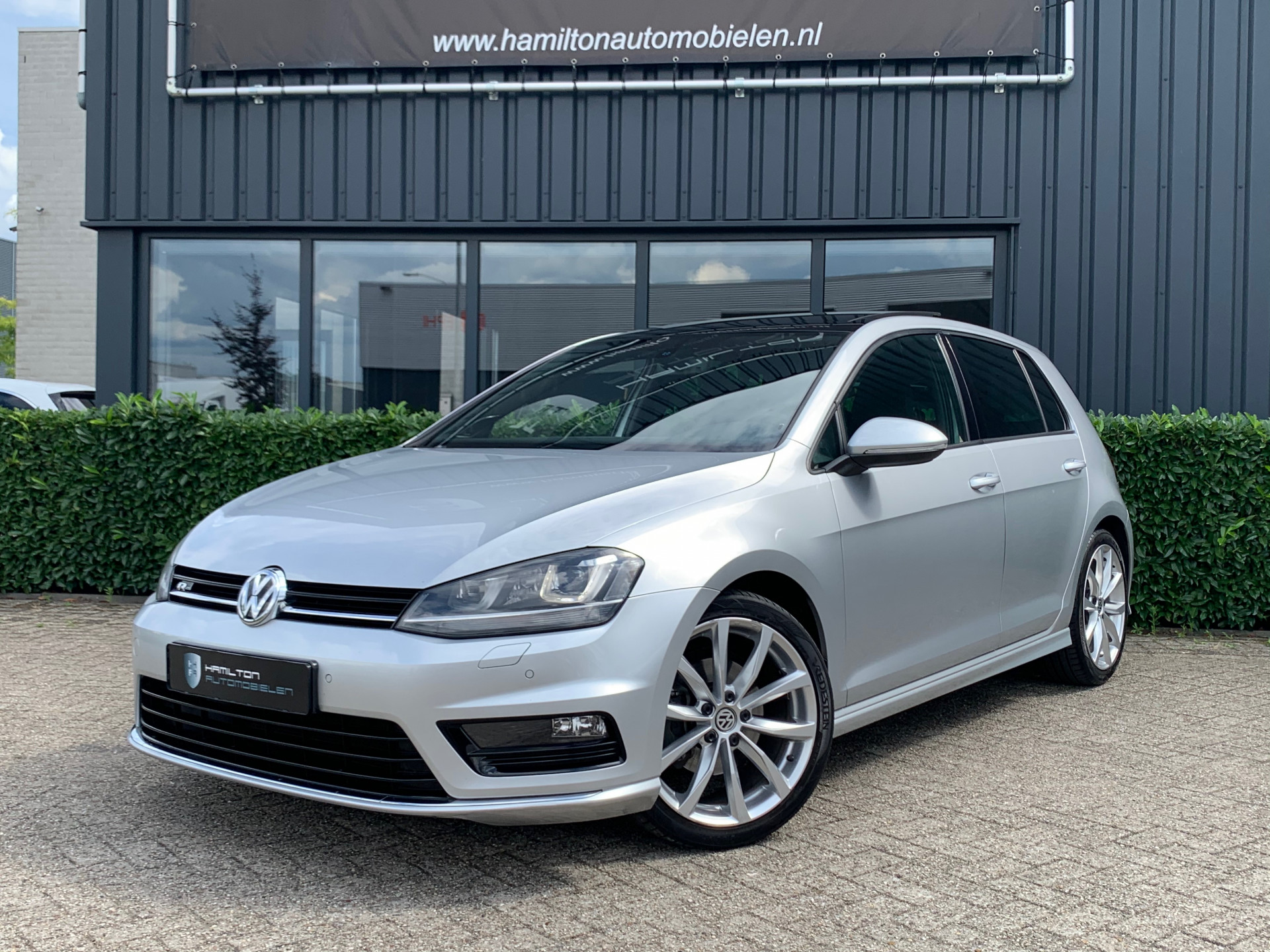 Volkswagen-Golf-7 1.4 122pk DSG Aut. R-Line-kopen in Eindhoven