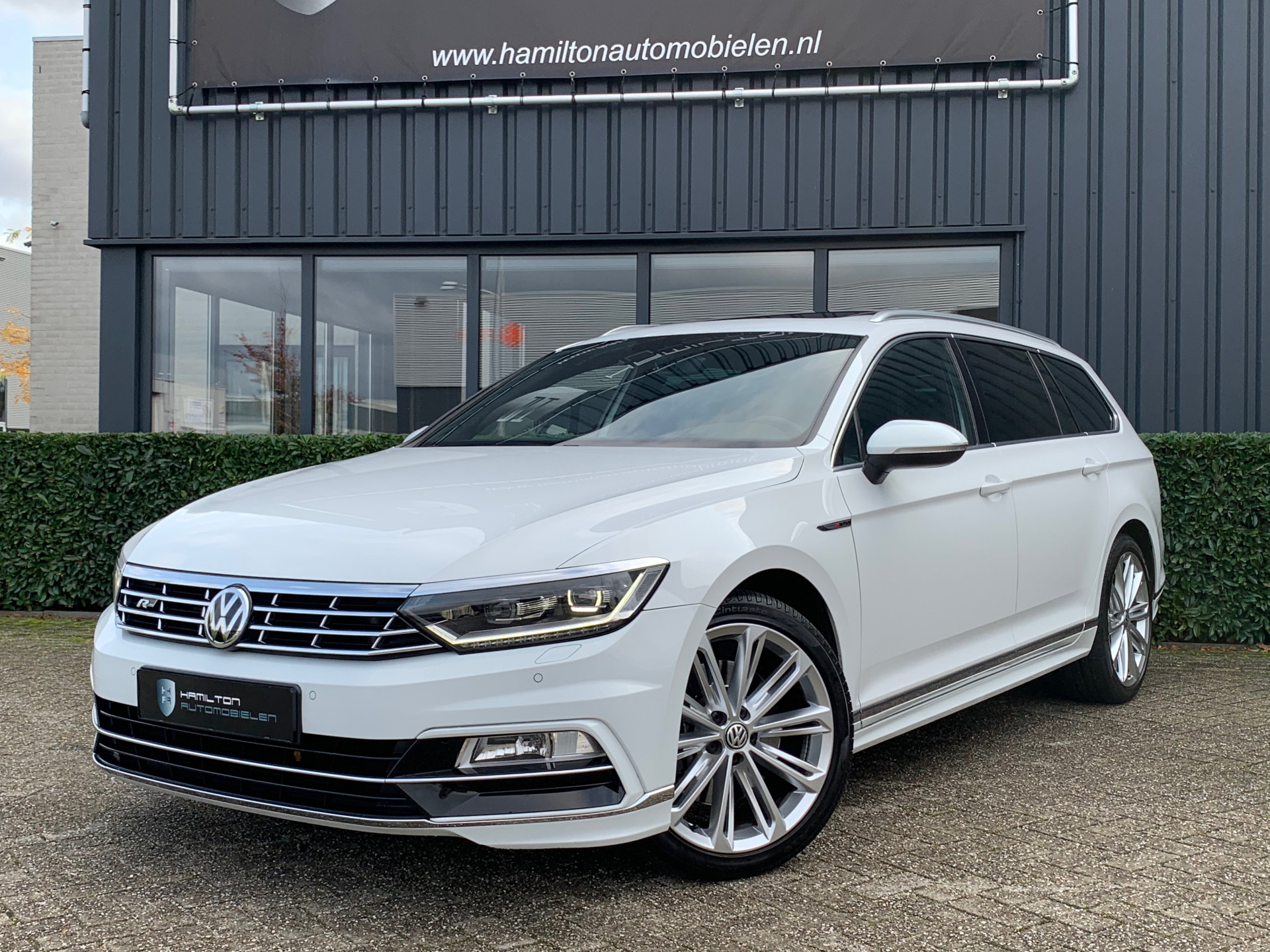 Volkswagen-Passat-Variant 2.0 TSI 280pk 4Motion DSG / Aut. R-Line-kopen in