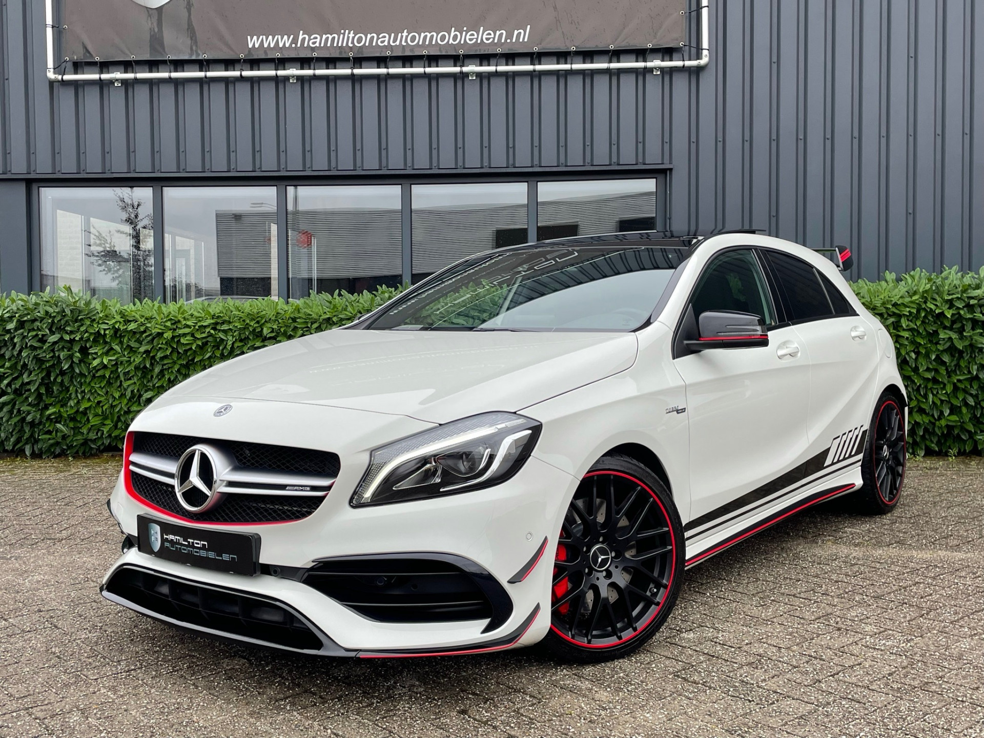 september Garantie Mis Mercedes-Benz-A-Klasse-A 45 AMG 381pk 4MATIC Aut.-kopen in Eindhoven